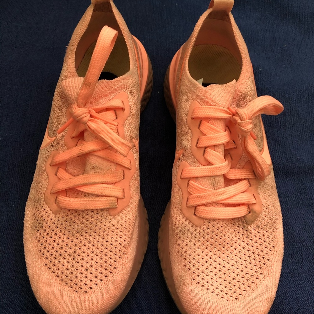 Nike Epic React Flyknit 2